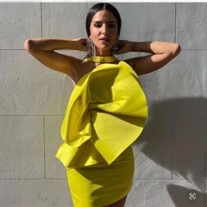 ZARA NEW WOMAN NEON YELLOW SHORT VOLUMINOUS DRESS LIMITED EDITION